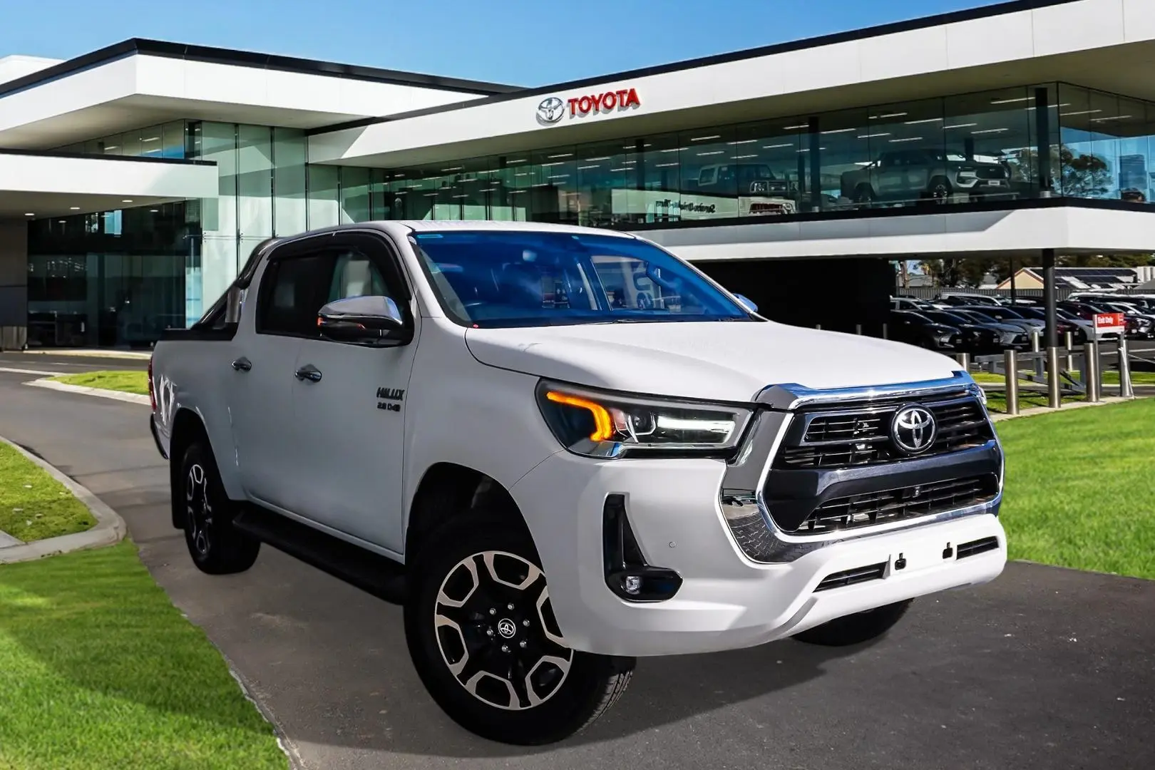 2022 Toyota Hilux Gallery Image 1