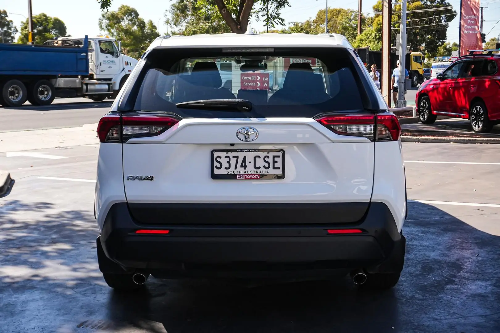 2022 Toyota RAV4 Gallery Image 6