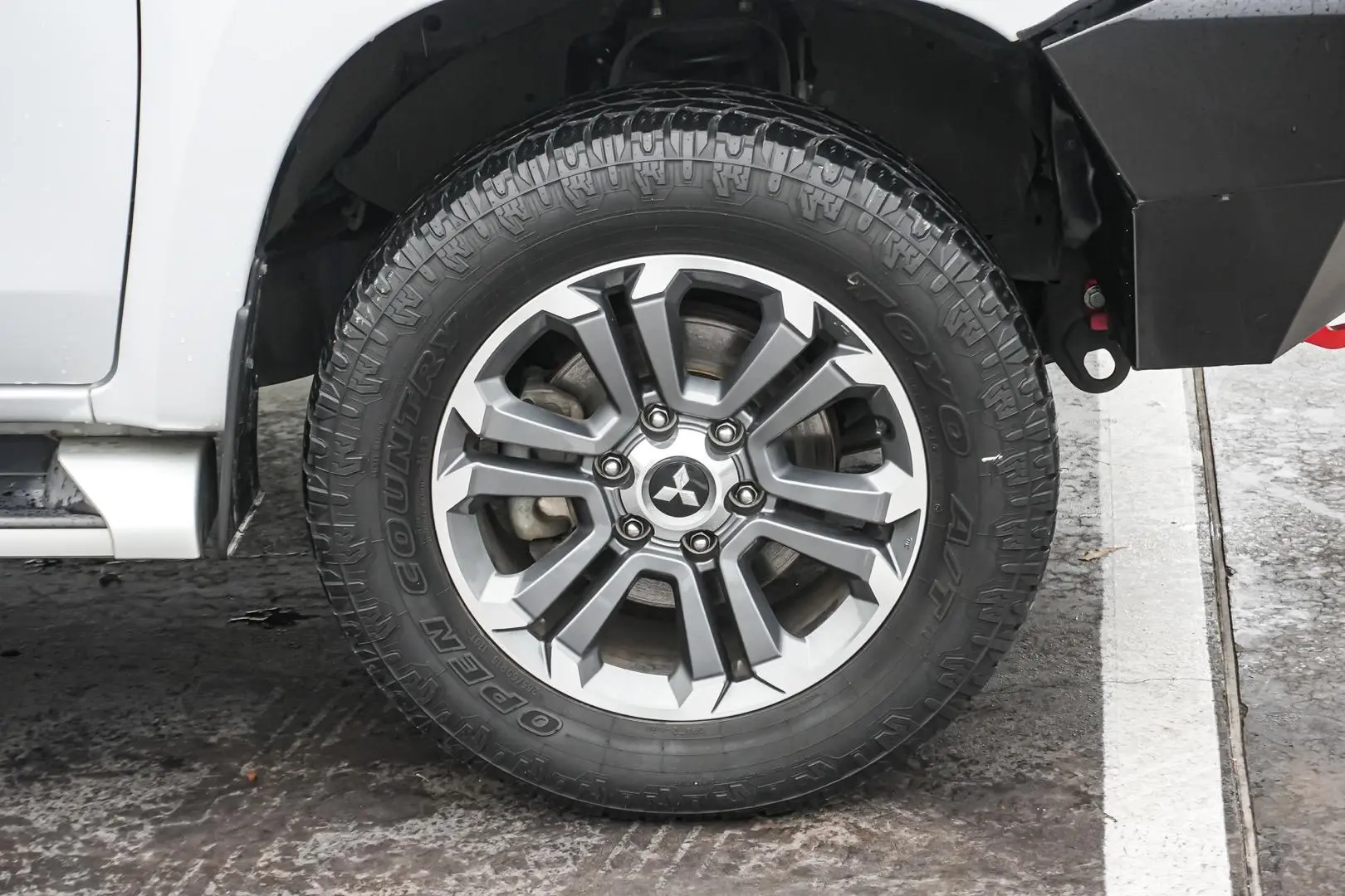 2019 Mitsubishi Triton Gallery Image 12