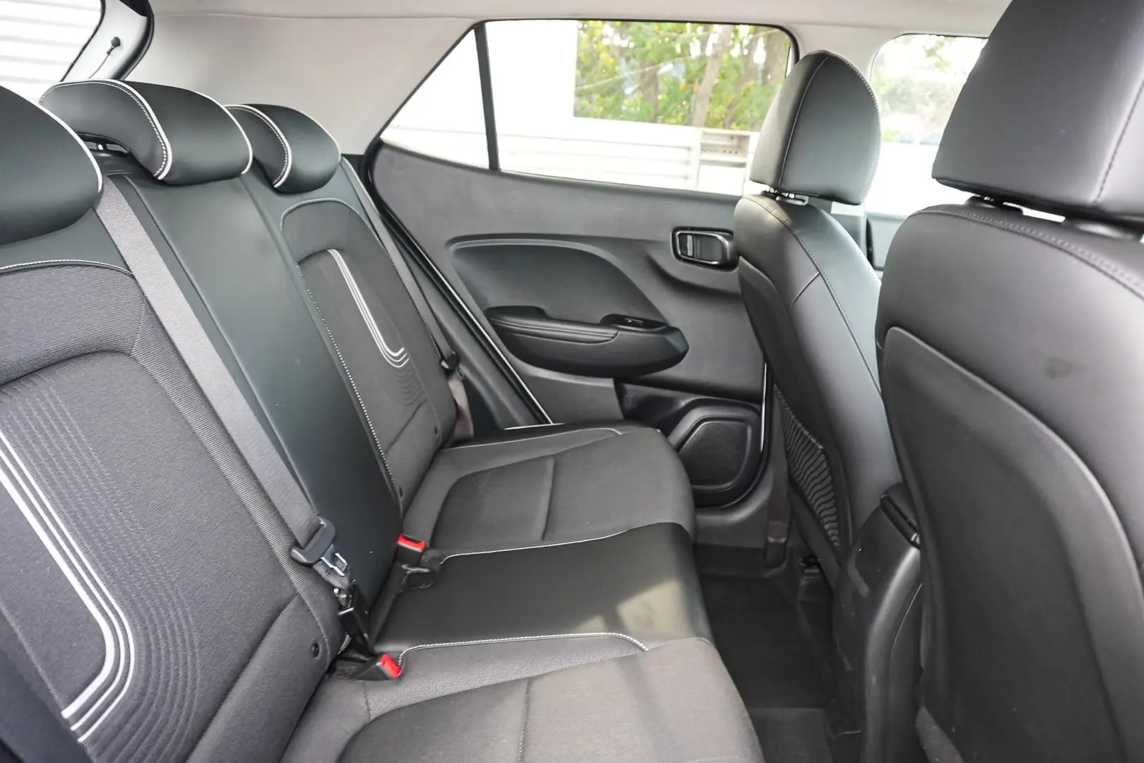 2022 Hyundai Venue Gallery Image 9