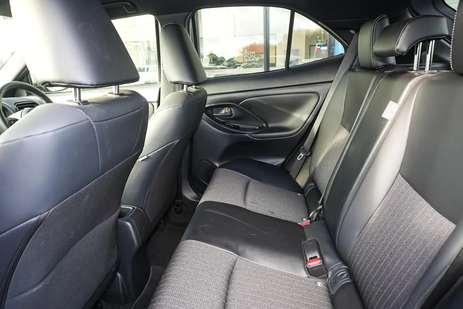 2022 Toyota Yaris Cross Gallery Image 13