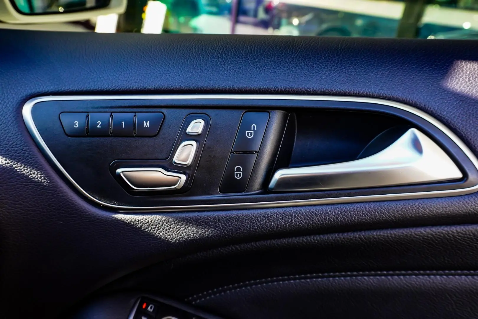 2016 Mercedes-Benz B-Class Gallery Image 26