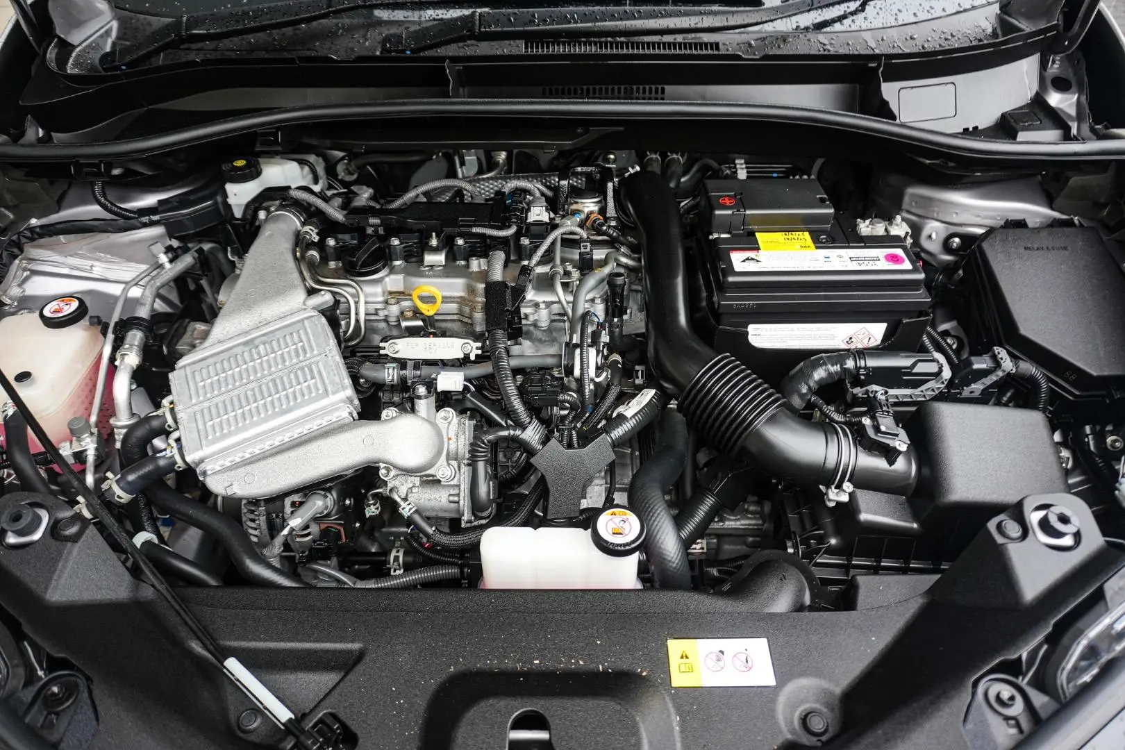 2021 Toyota C-HR Gallery Image 24