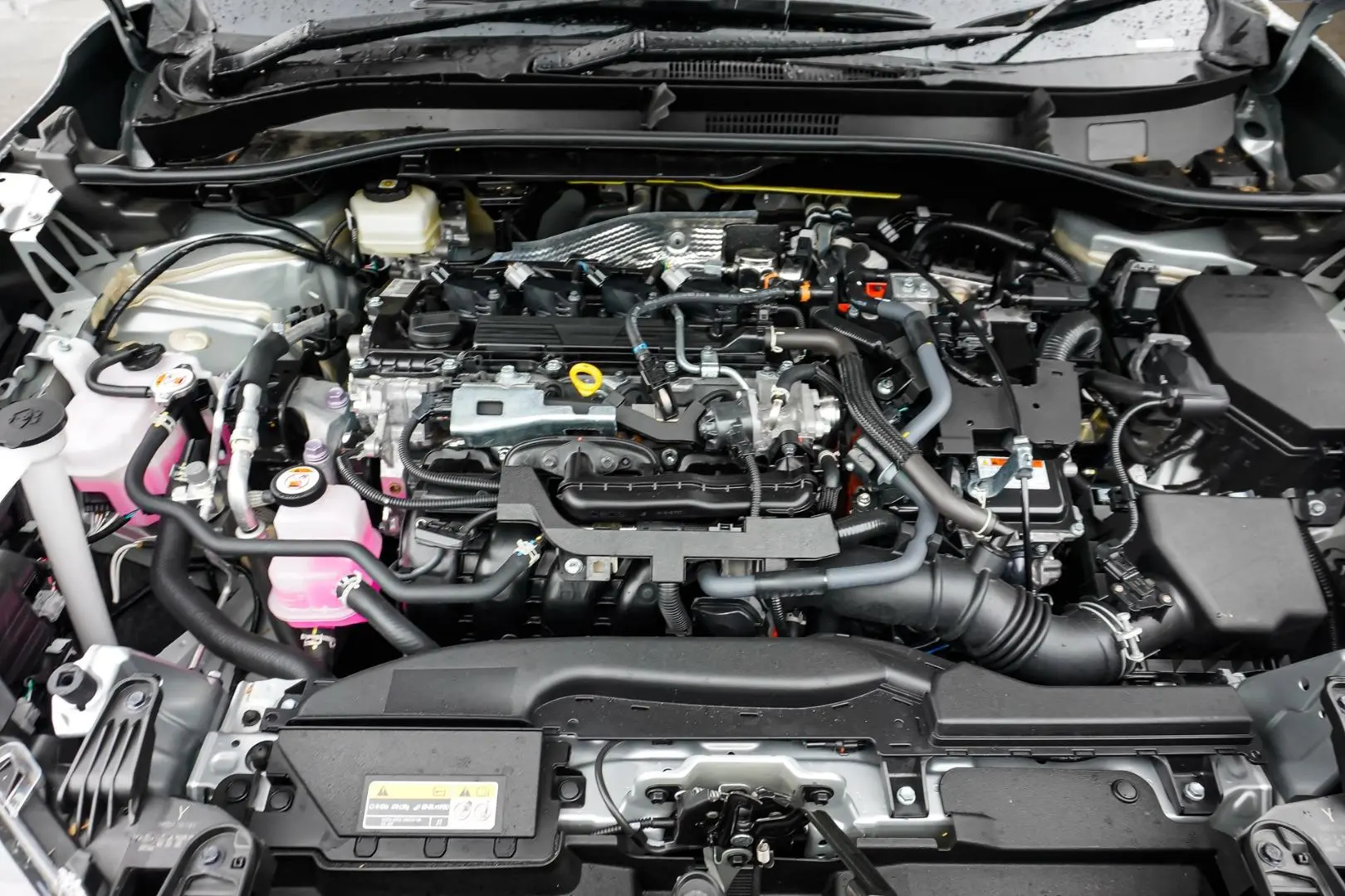 2025 Toyota Corolla Cross Gallery Image 24