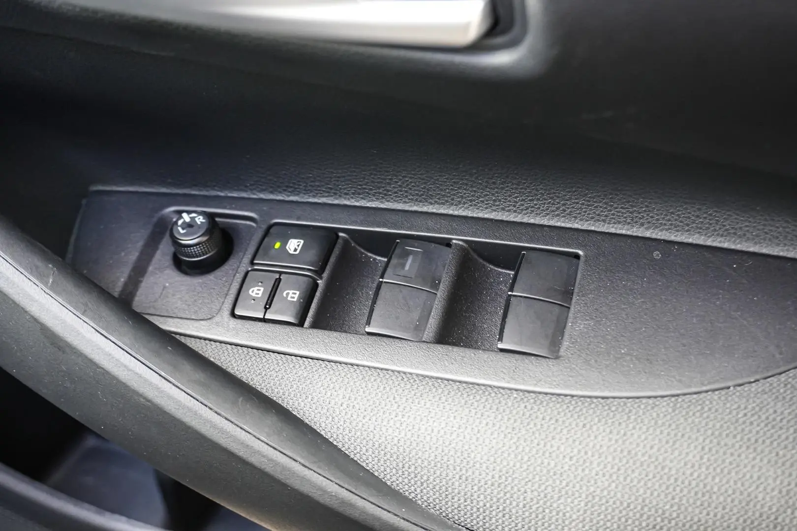 2025 Toyota Corolla Gallery Image 17