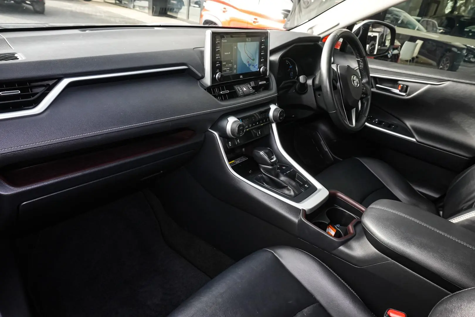 2021 Toyota RAV4 Gallery Image 10
