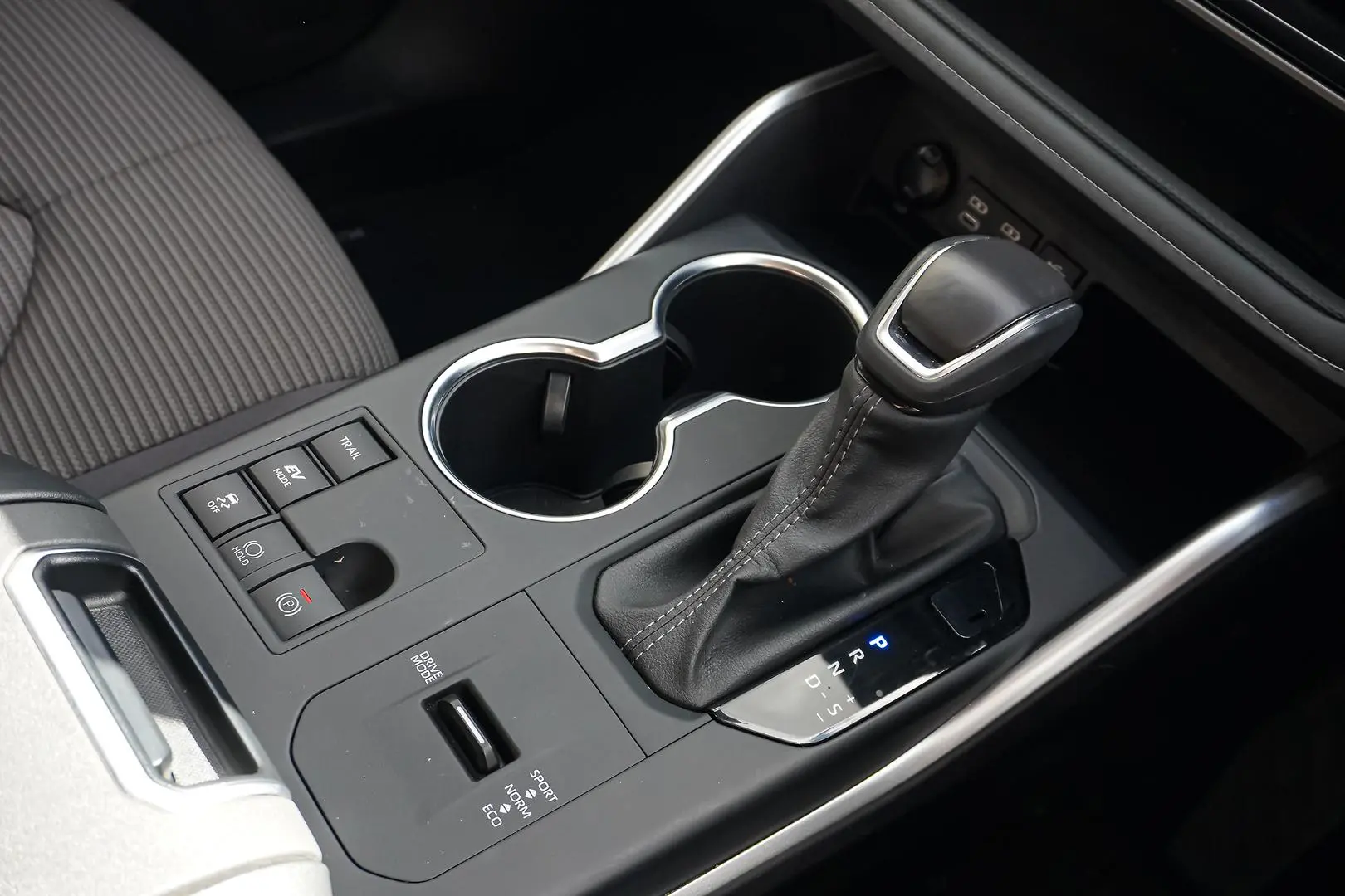 2025 Toyota Kluger Gallery Image 19