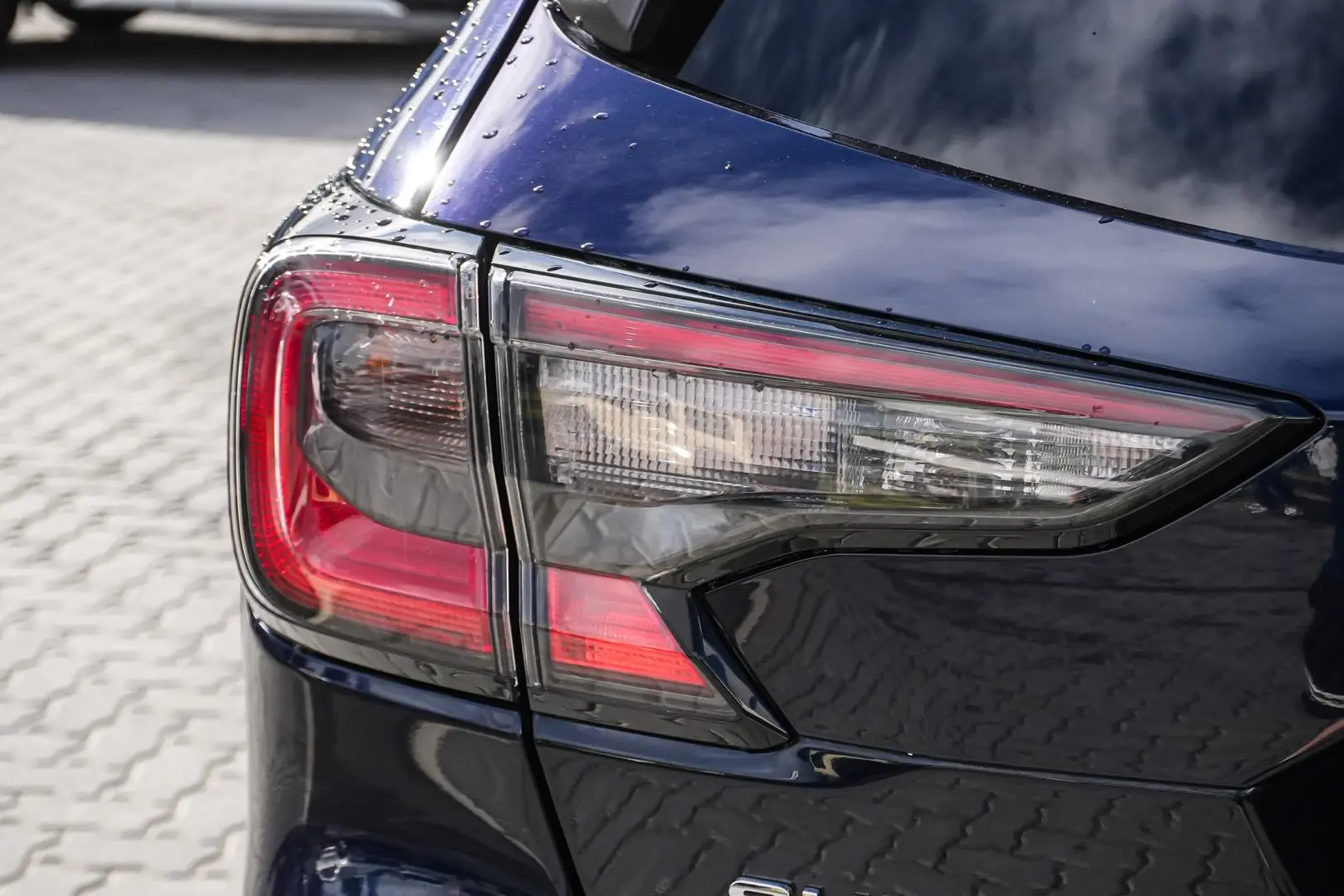 2020 Subaru Outback Gallery Image 14
