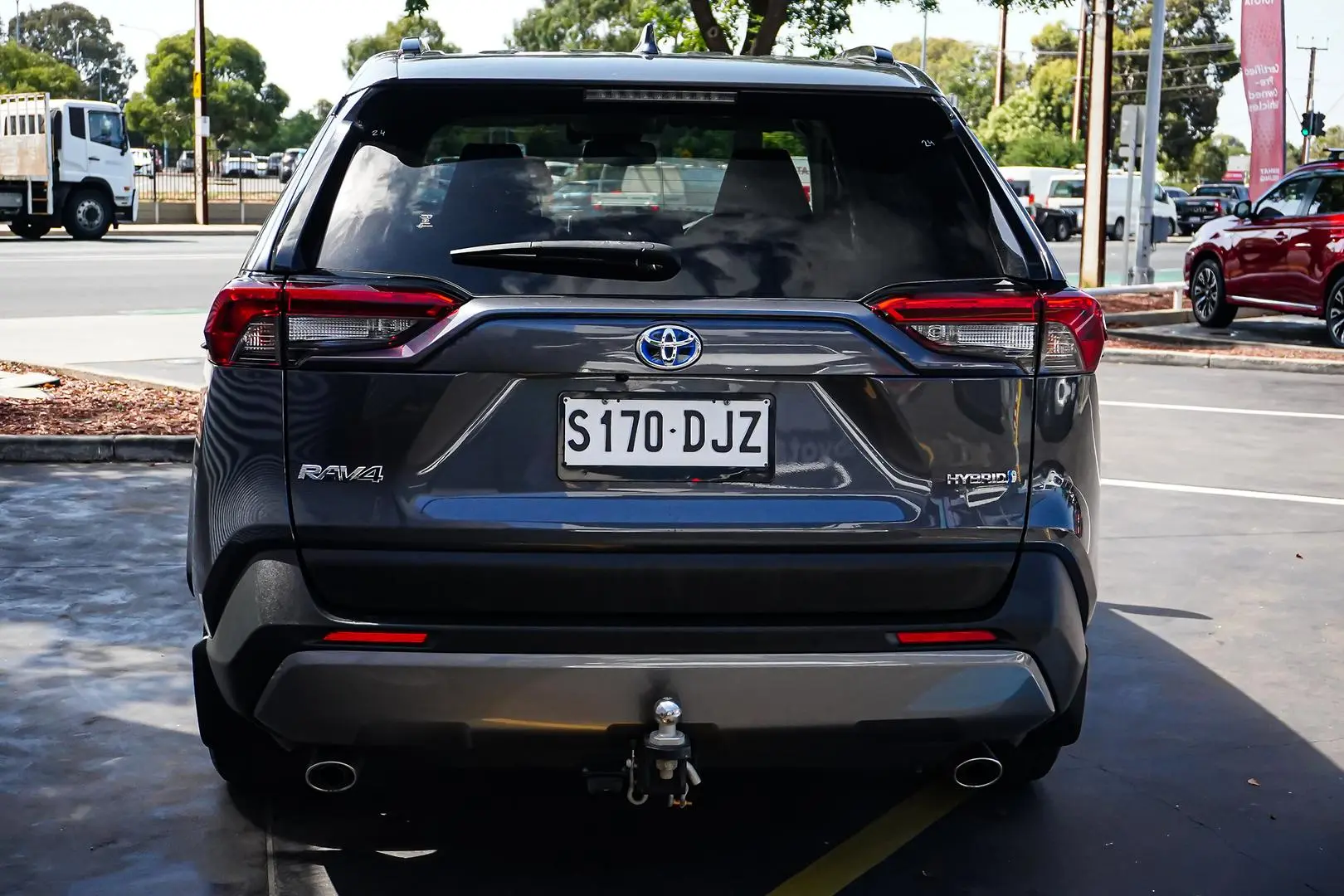 2020 Toyota RAV4 Gallery Image 6