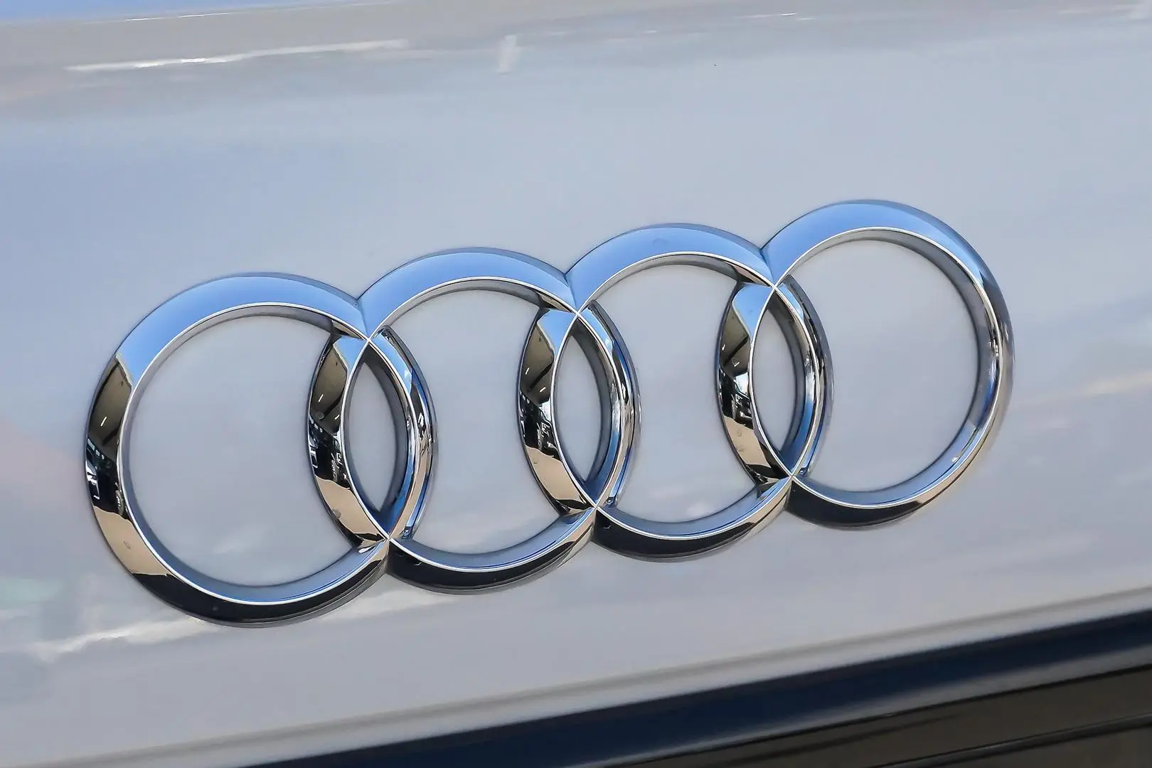 2022 Audi Q5 Gallery Image 16