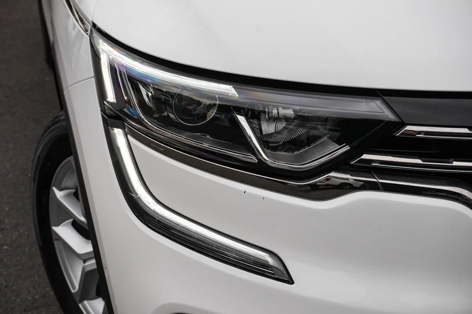 2018 Renault Koleos Gallery Image 12