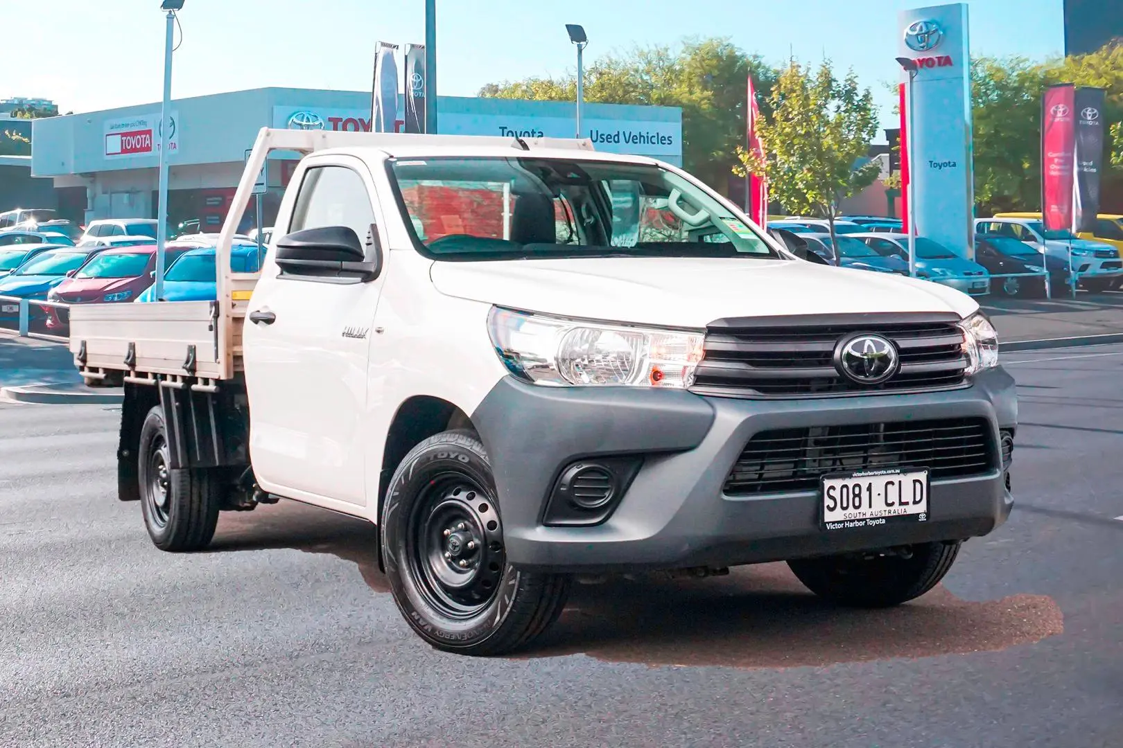 2021 Toyota Hilux Gallery Image 1