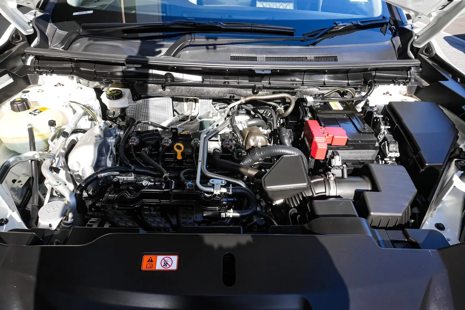 2023 Mitsubishi Outlander Gallery Image 25