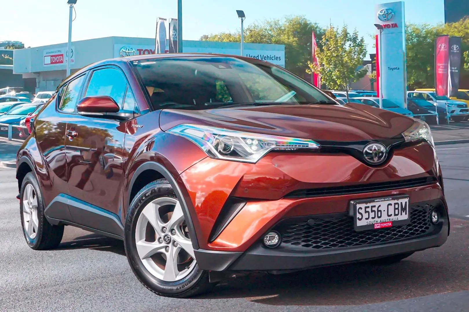 2018 Toyota C-Hr Gallery Image 1