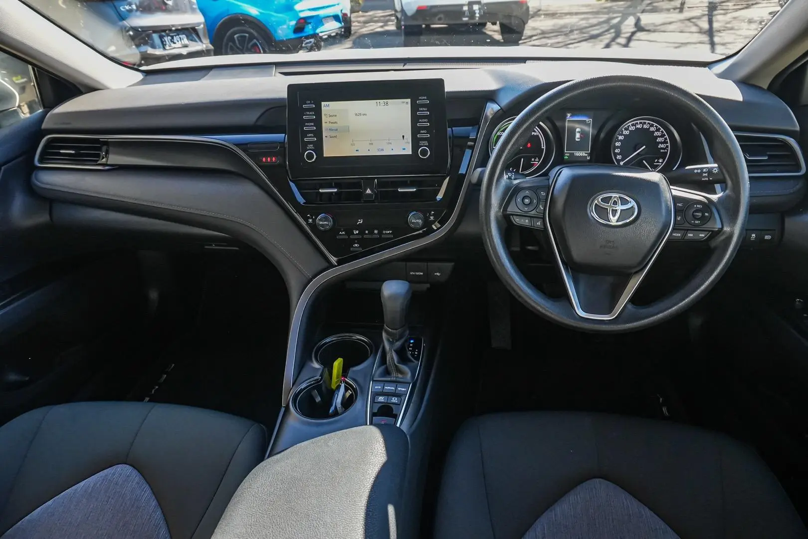 2021 Toyota Camry Gallery Image 8