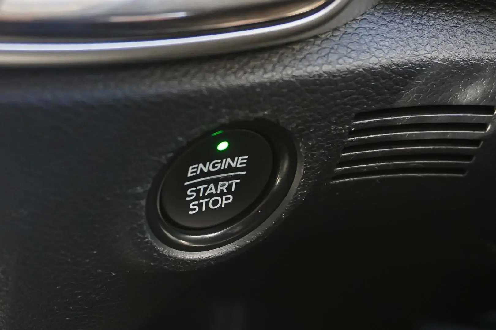 2019 Ford Everest Gallery Image 25