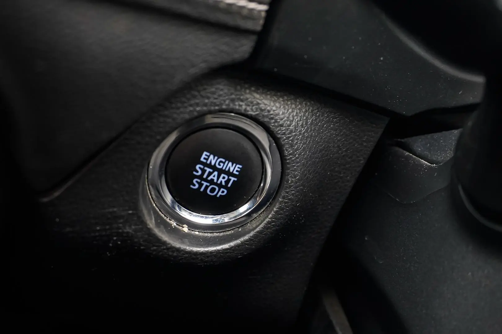 2021 Toyota RAV4 Gallery Image 24