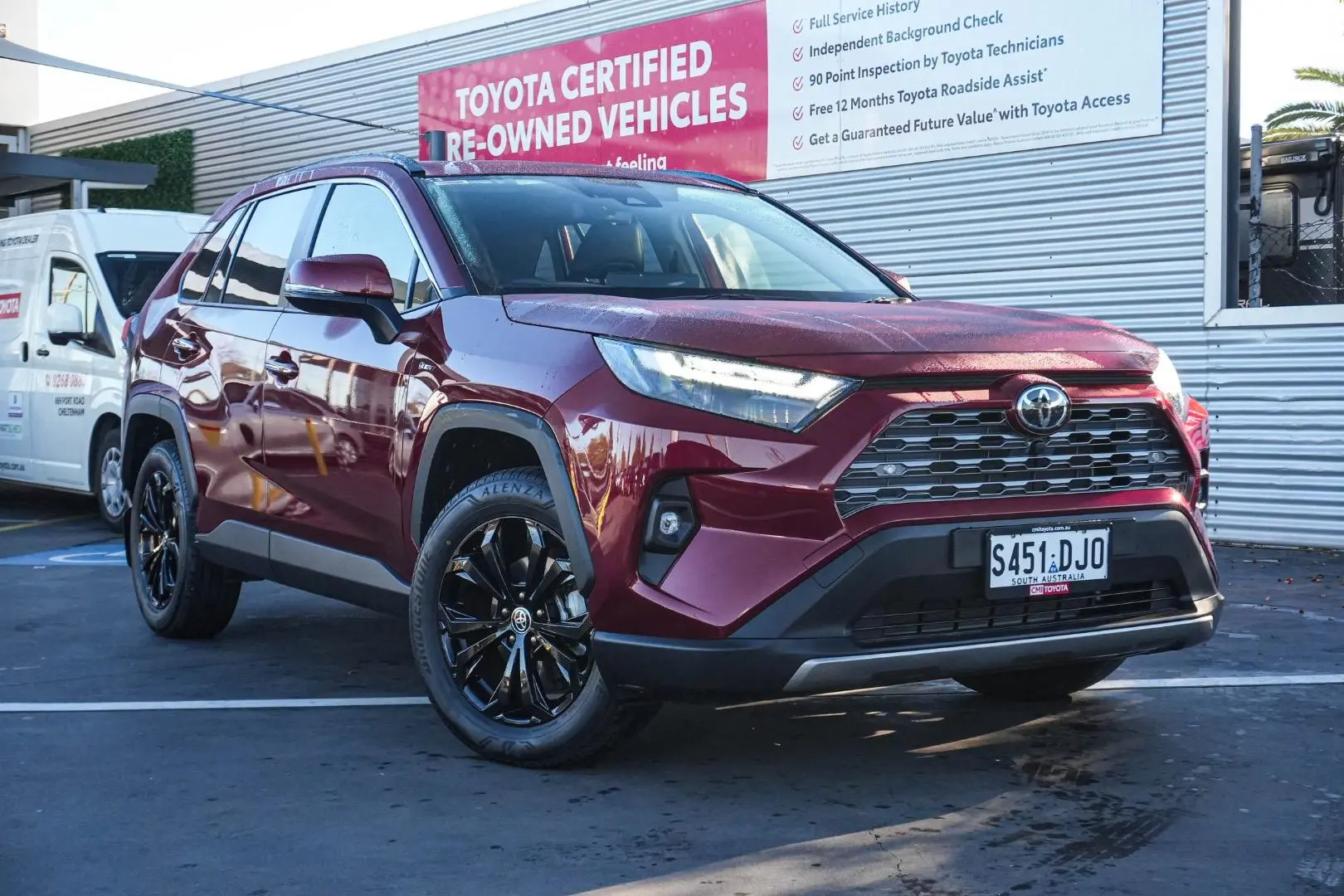 2025 Toyota RAV4 Gallery Image 2