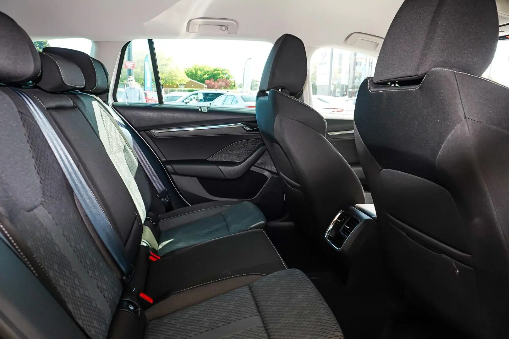 2023 SKODA Octavia Gallery Image 8