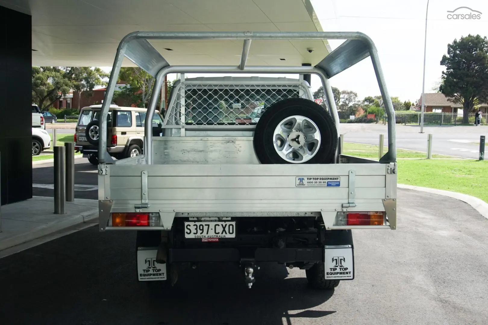 2023 Toyota Landcruiser Image 5