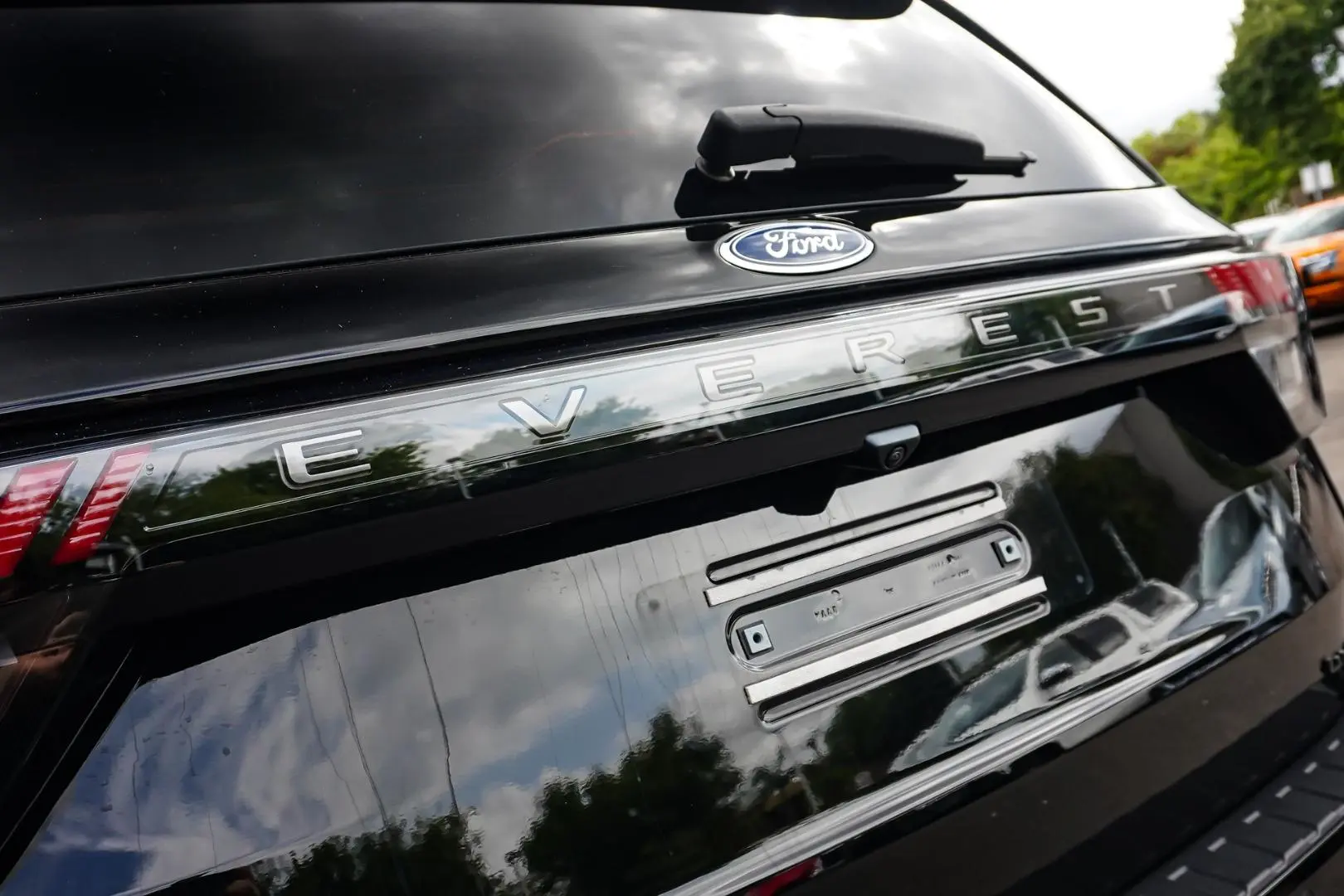 2023 Ford Everest Gallery Image 18