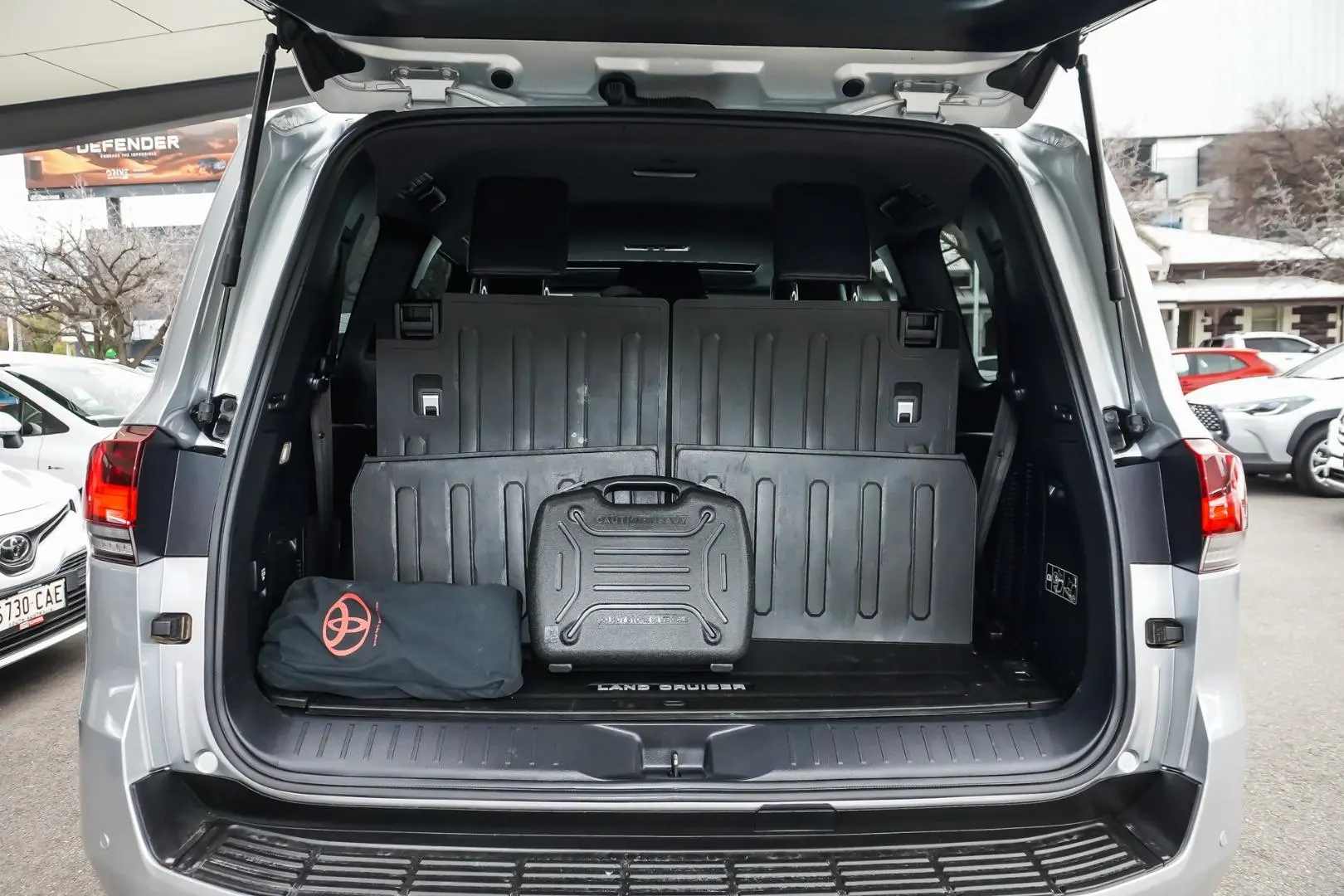2022 Toyota Landcruiser Gallery Image 10