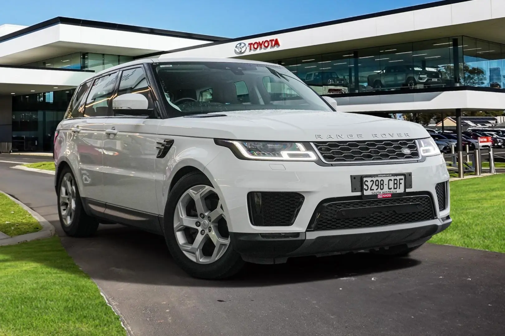 2019 Land Rover Range Rover Sport Gallery Image 1