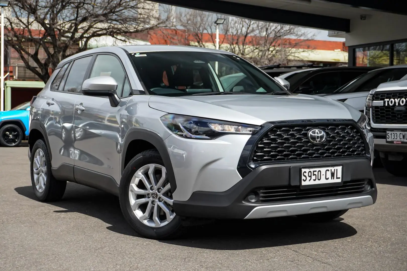 2023 Toyota Corolla Cross Gallery Image 2
