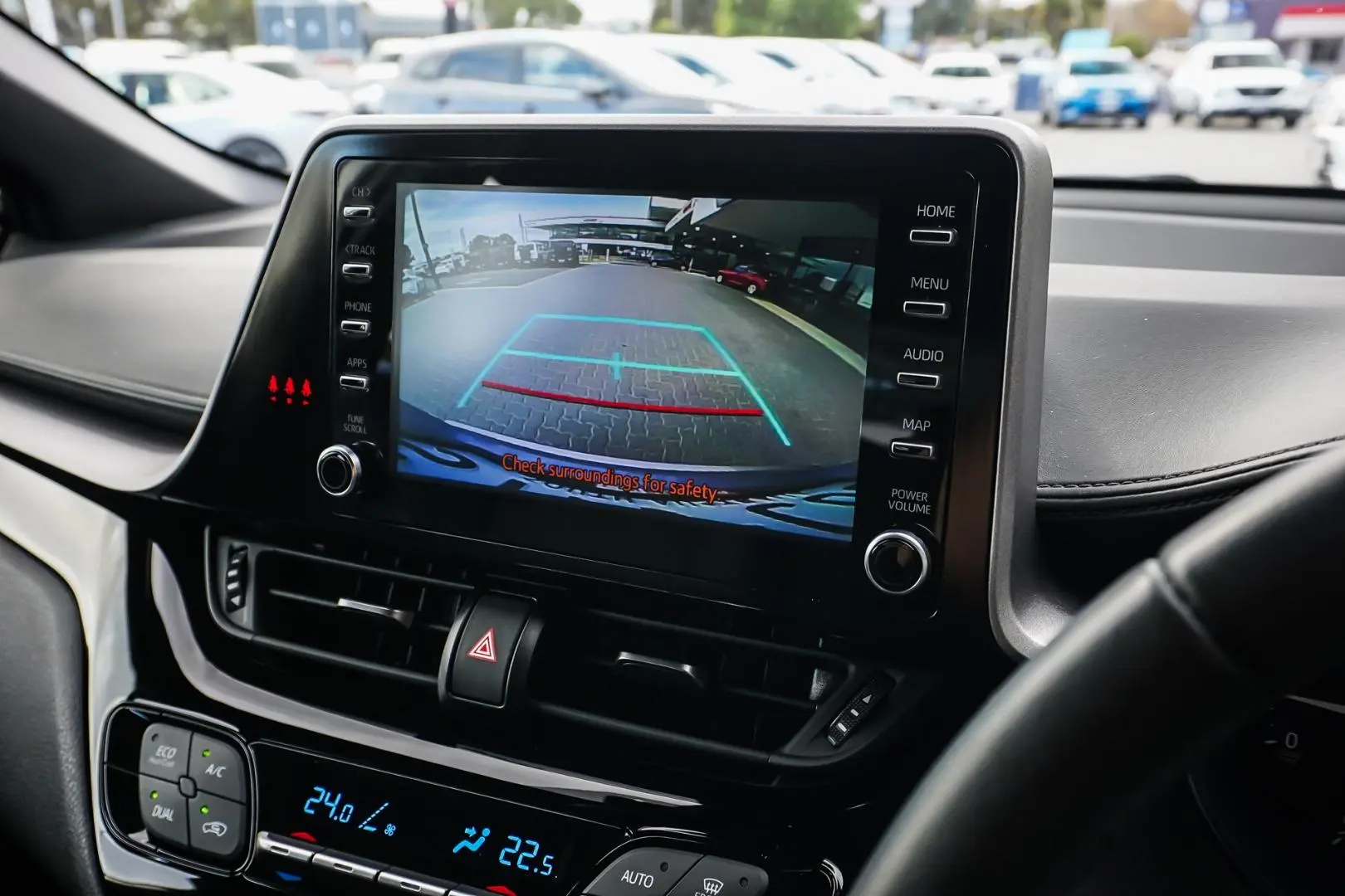 2021 Toyota C-HR Gallery Image 23