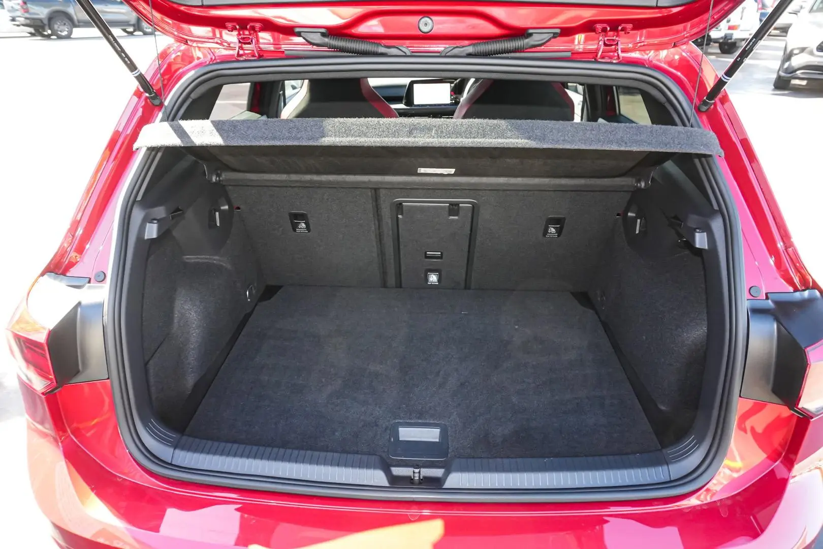 2022 Volkswagen Golf Gallery Image 11