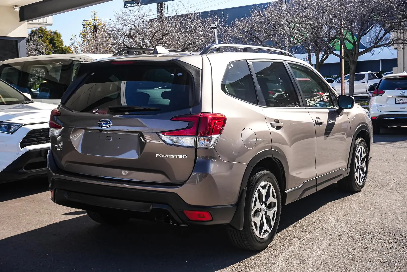 2023 Subaru Forester Gallery Image 3