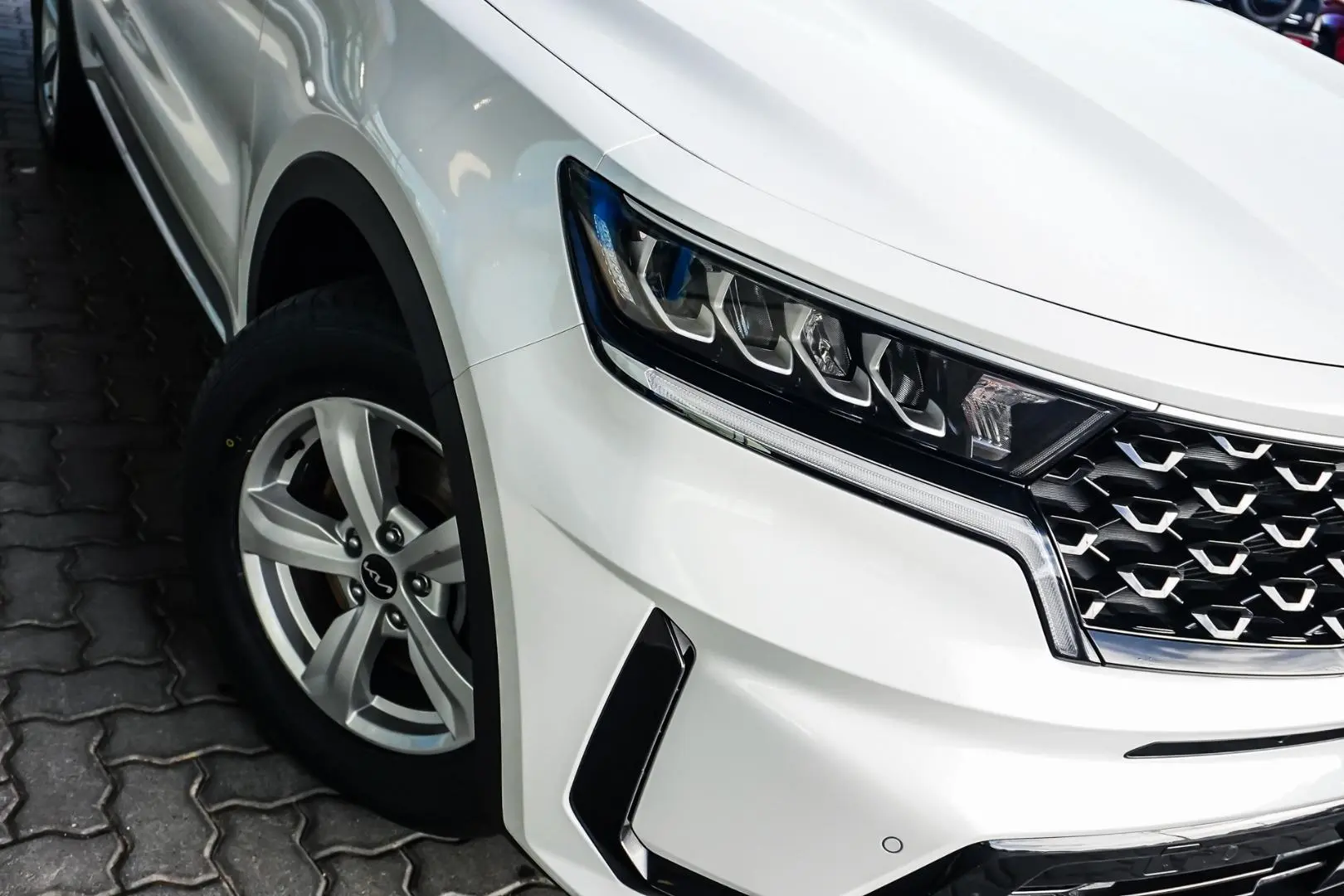 2023 Kia Sorento Gallery Image 12