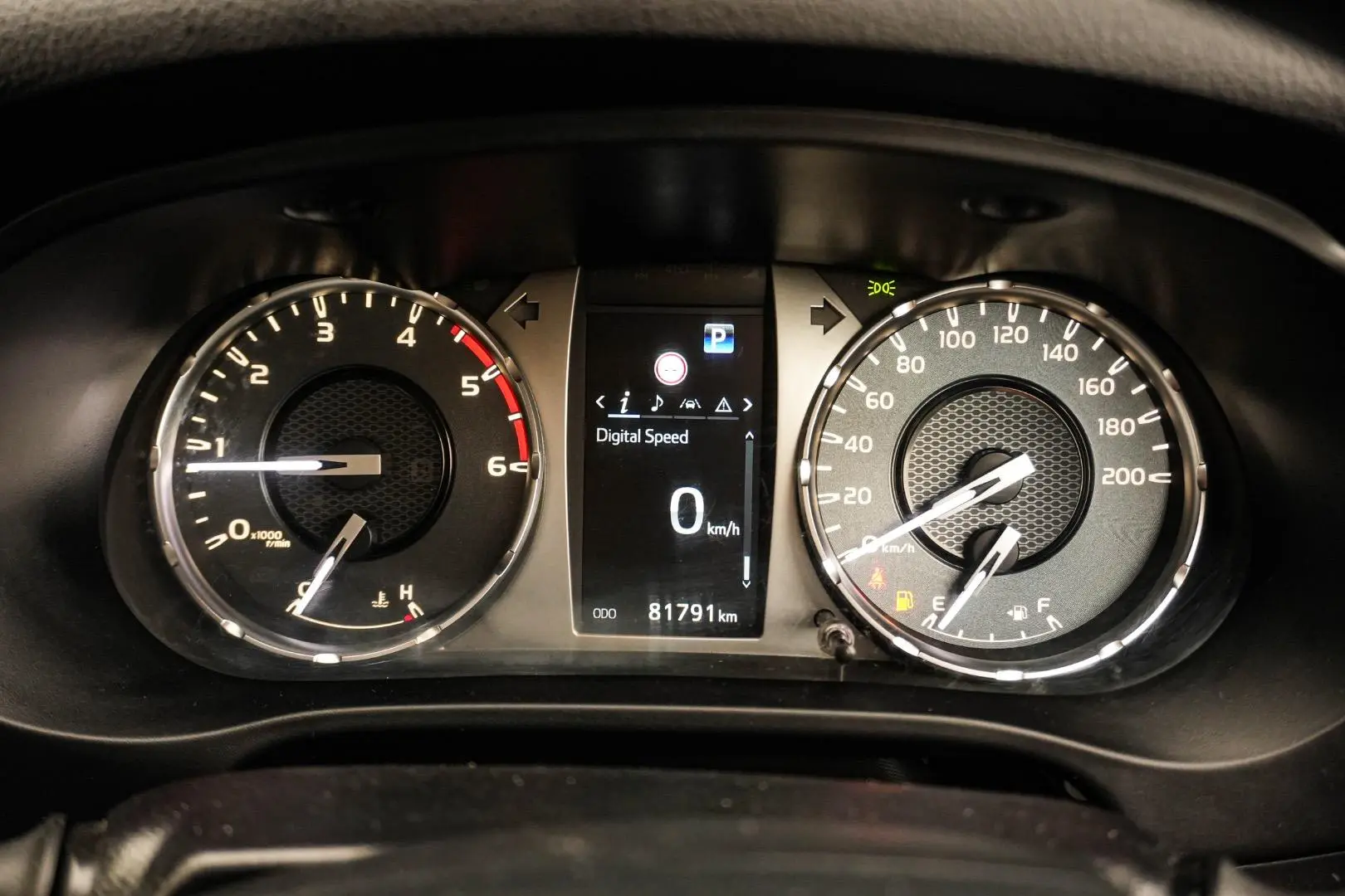 2022 Toyota Hilux Gallery Image 17