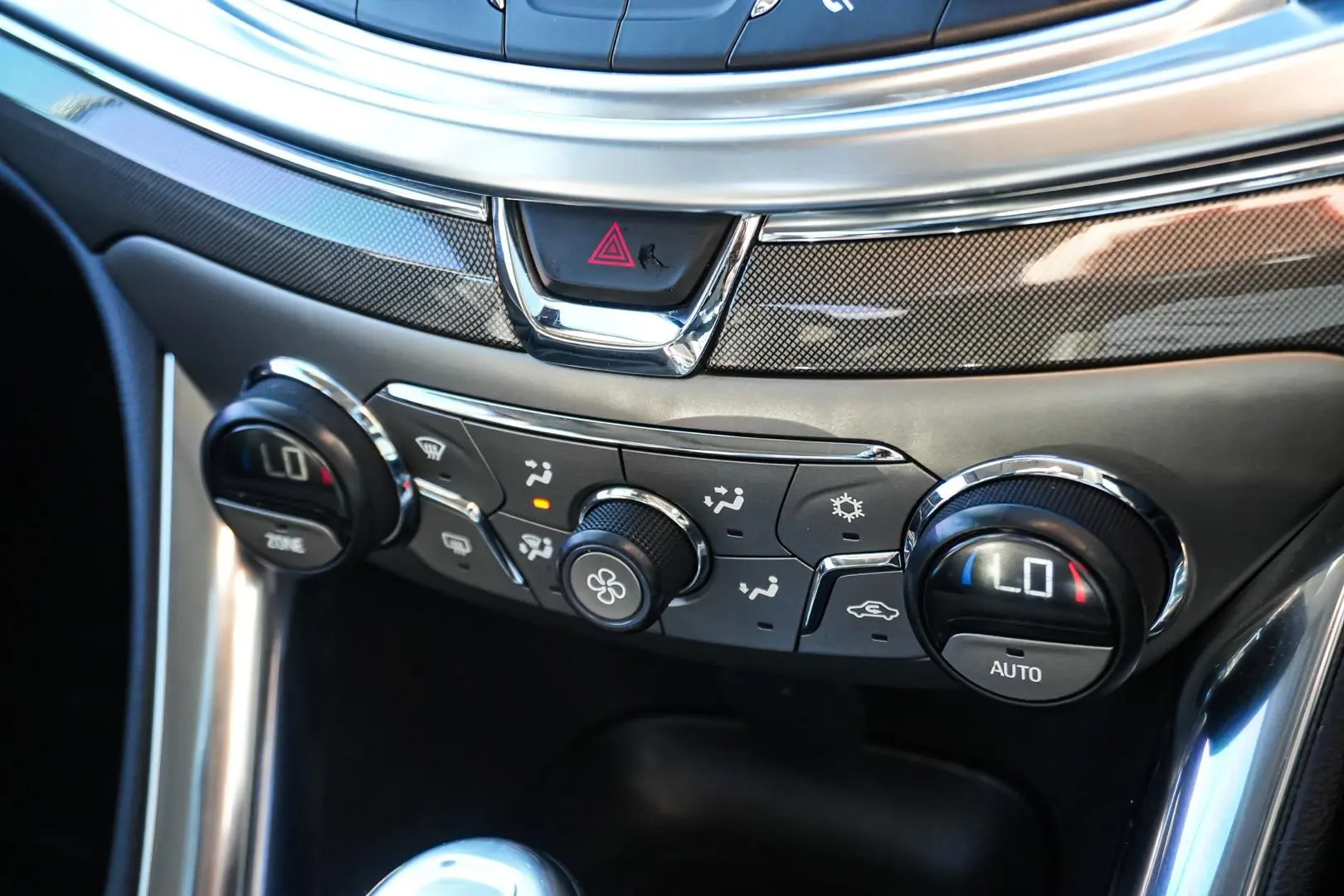 2017 Holden Calais Gallery Image 23