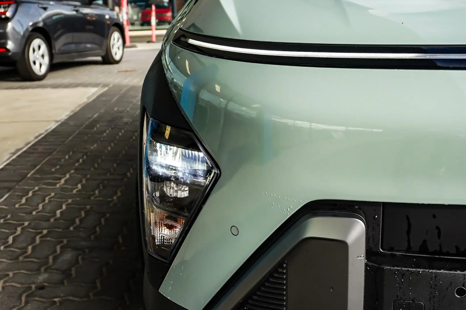 2024 Hyundai Kona Gallery Image 12