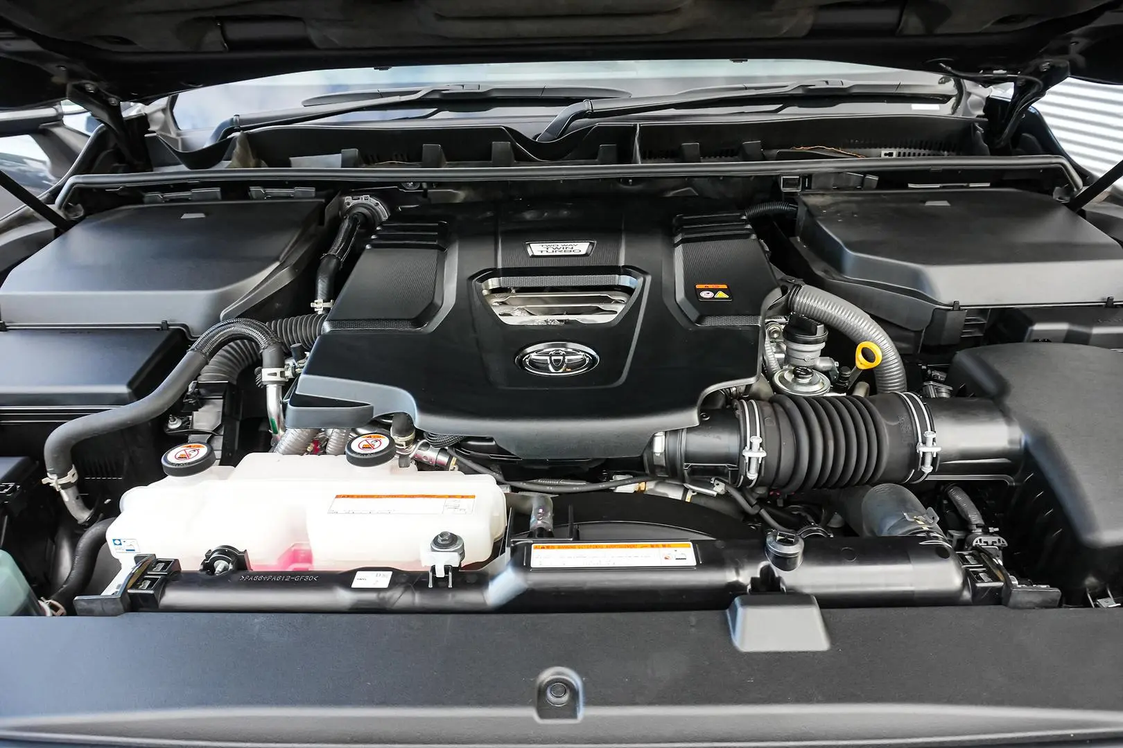 2024 Toyota Landcruiser Gallery Image 24