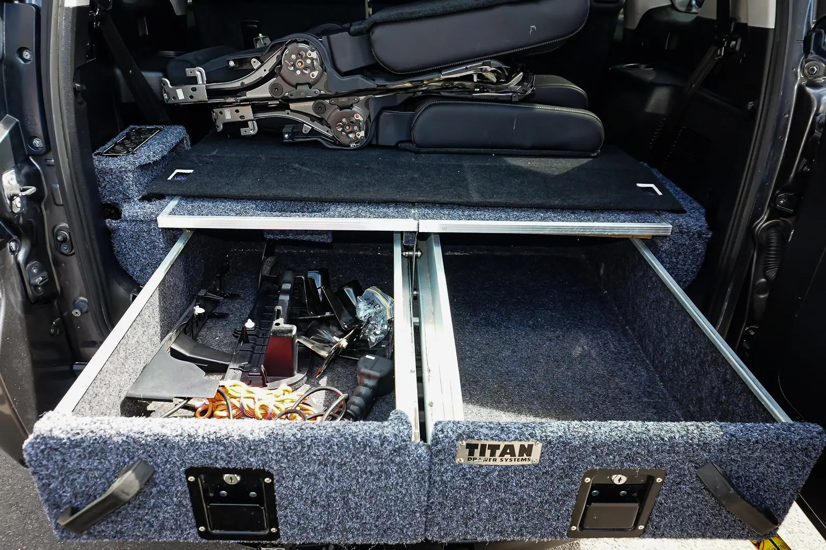 2018 Toyota Landcruiser Prado Gallery Image 11