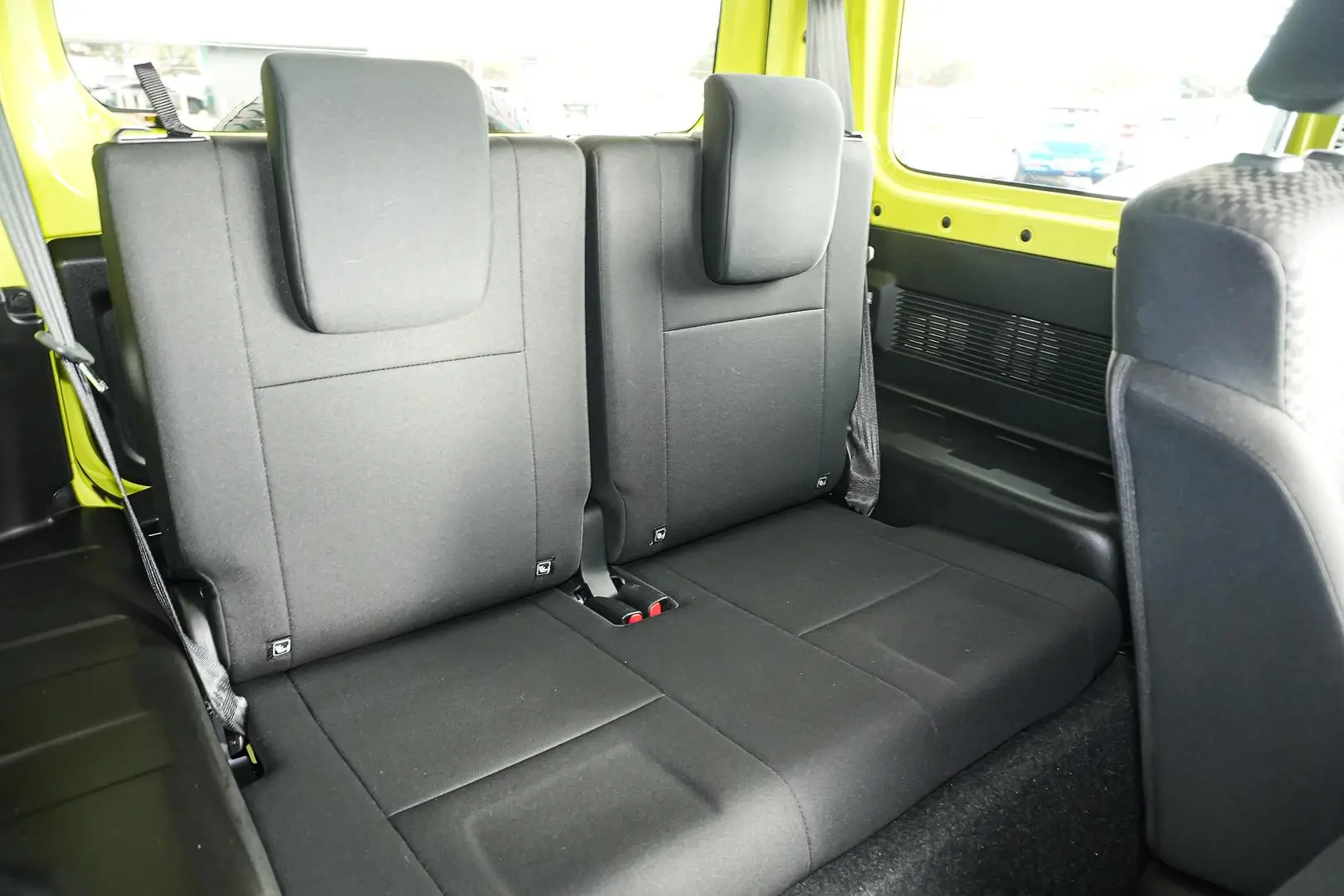 2024 Suzuki Jimny Gallery Image 9