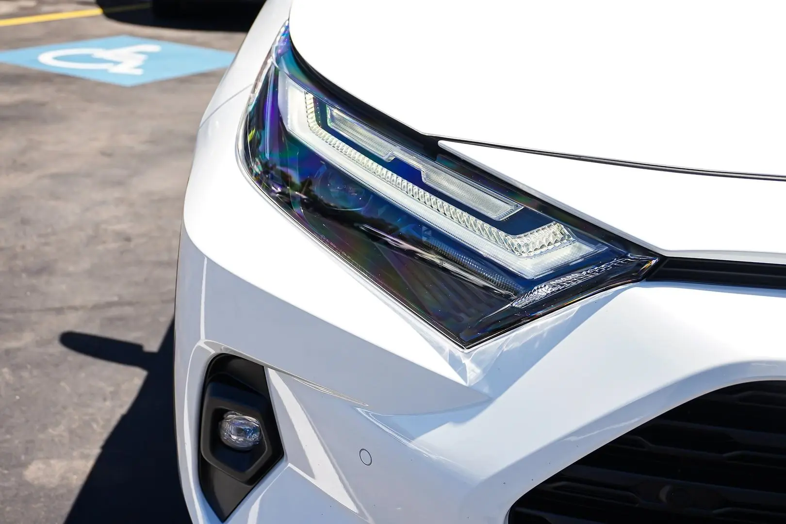 2024 Toyota RAV4 Gallery Image 13