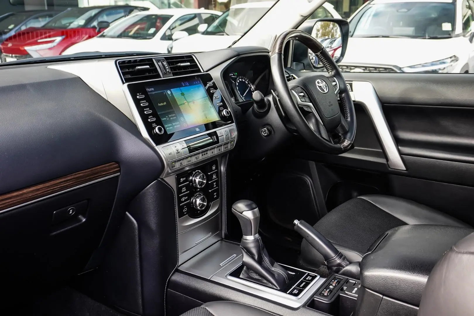 2021 Toyota Landcruiser Prado Gallery Image 12