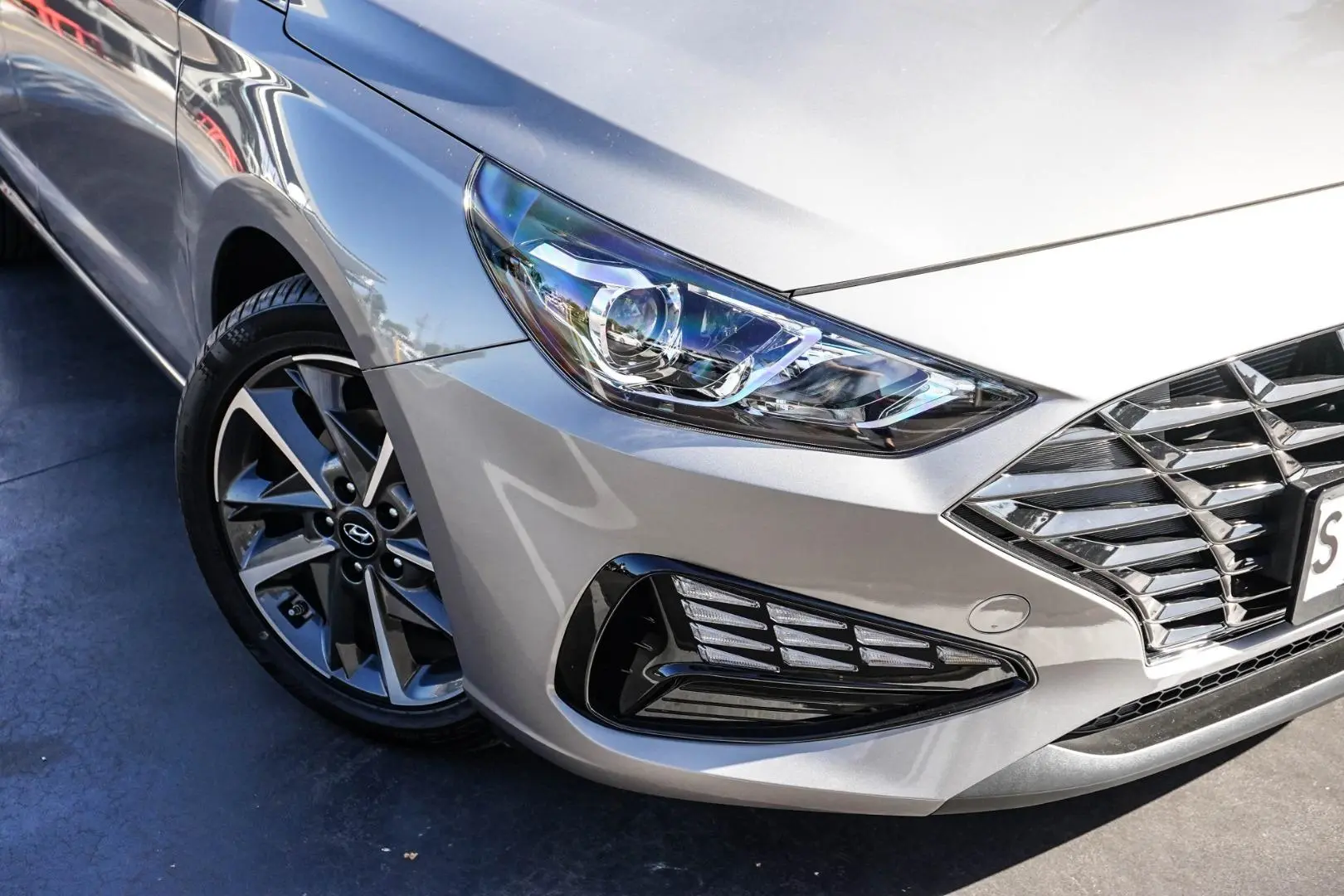 2022 Hyundai i30 Gallery Image 12