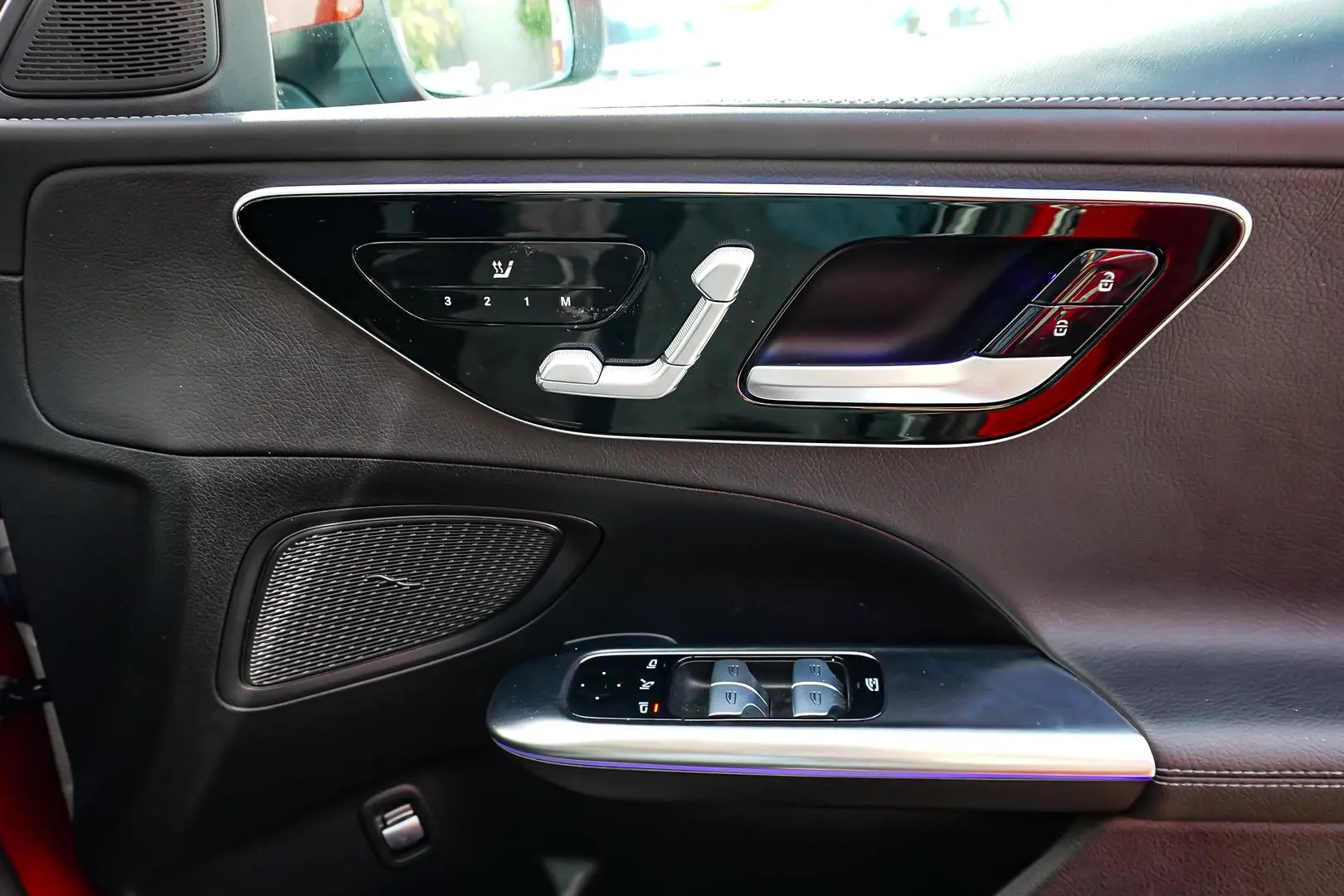 2022 Mercedes-Benz C-Class Gallery Image 27