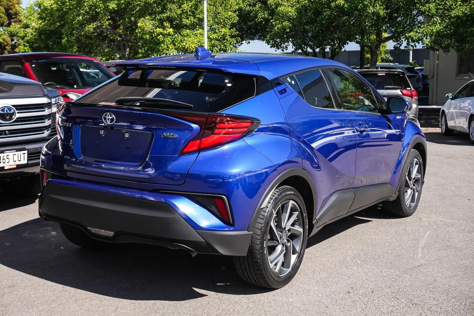 2023 Toyota C-HR Gallery Image 3