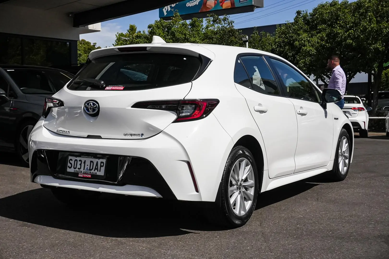 2024 Toyota Corolla Gallery Image 2