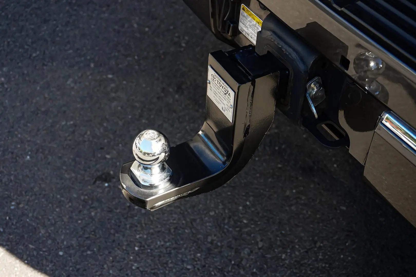 2023 Toyota Landcruiser Gallery Image 18