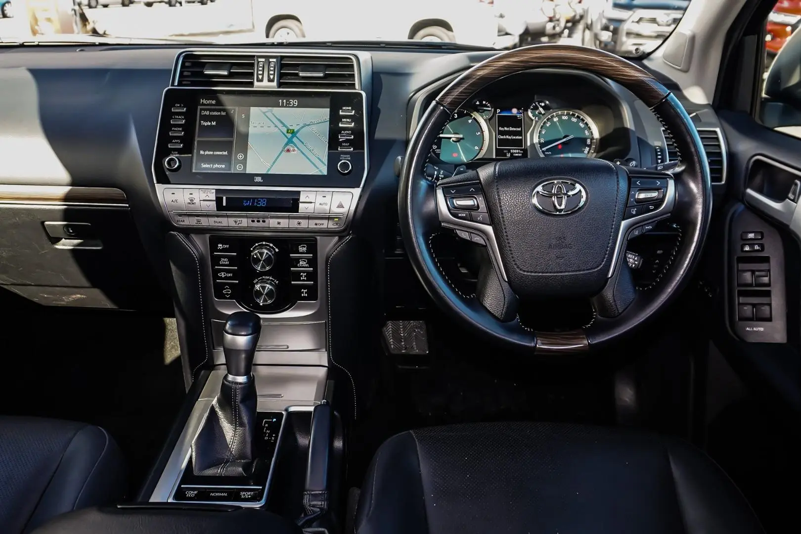 2021 Toyota Landcruiser Prado Gallery Image 9