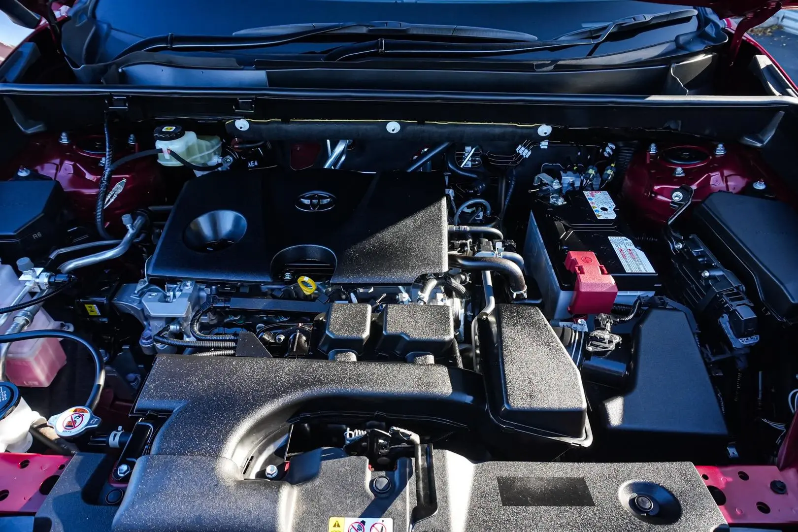 2022 Toyota RAV4 Gallery Image 24