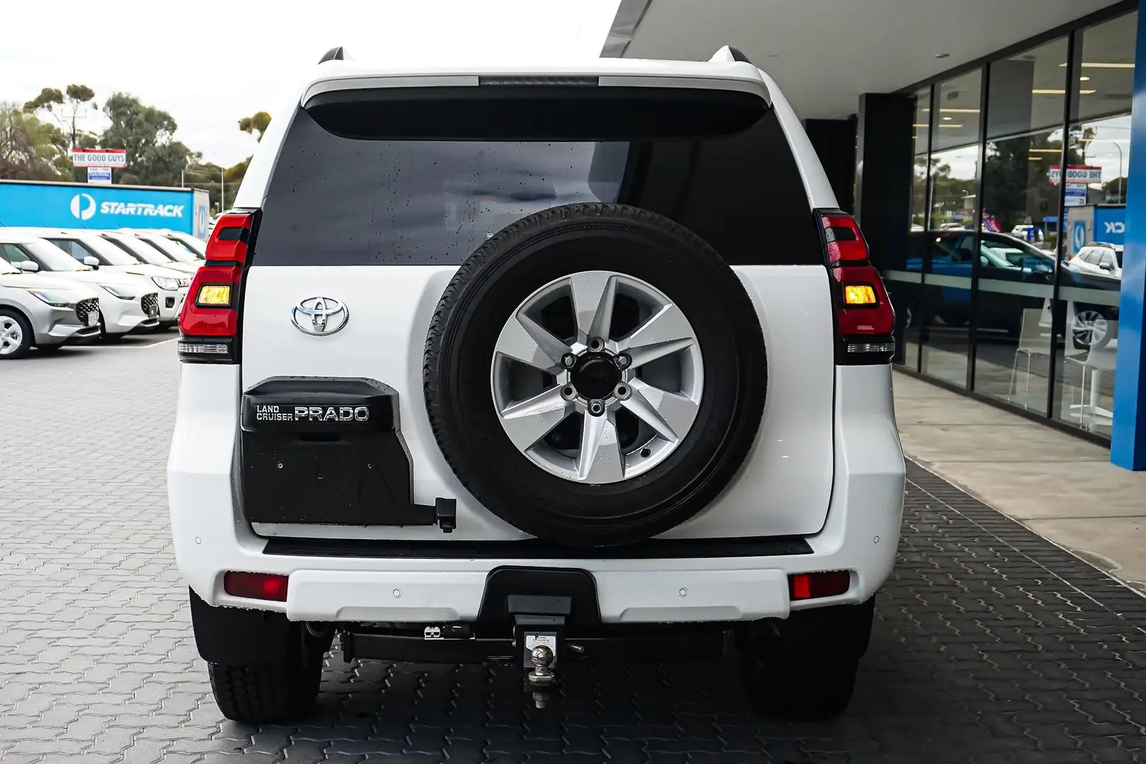 2019 Toyota Landcruiser Prado Gallery Image 6