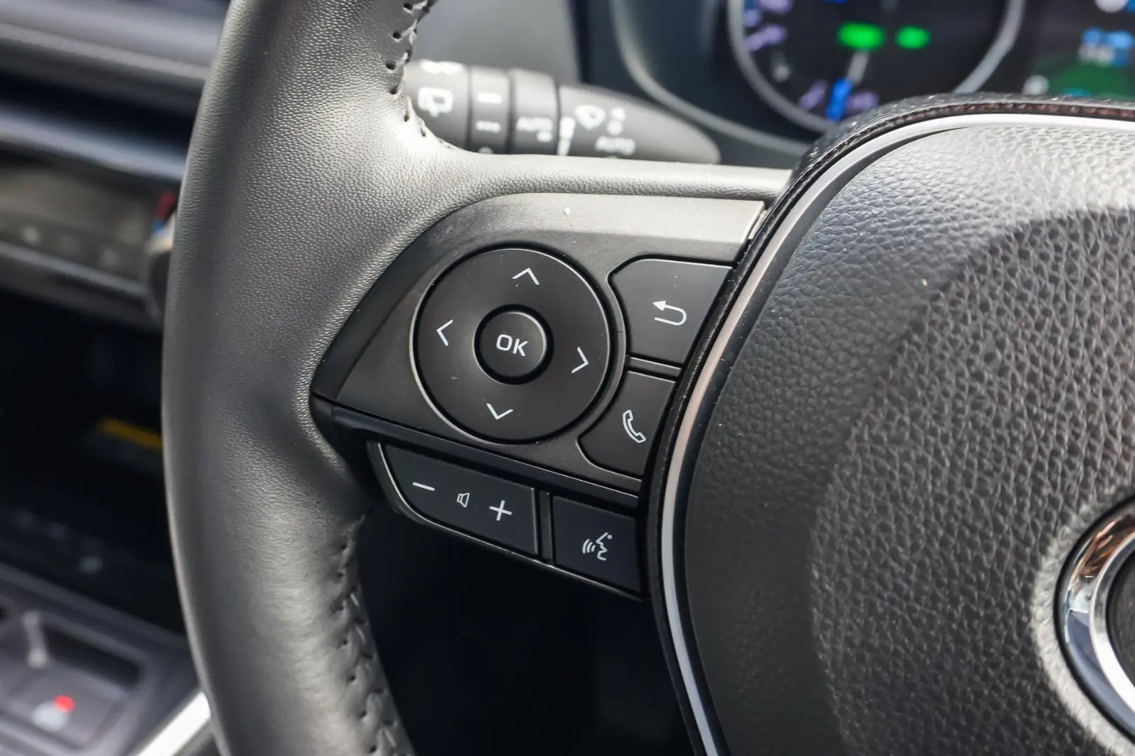 2020 Toyota RAV4 Gallery Image 19