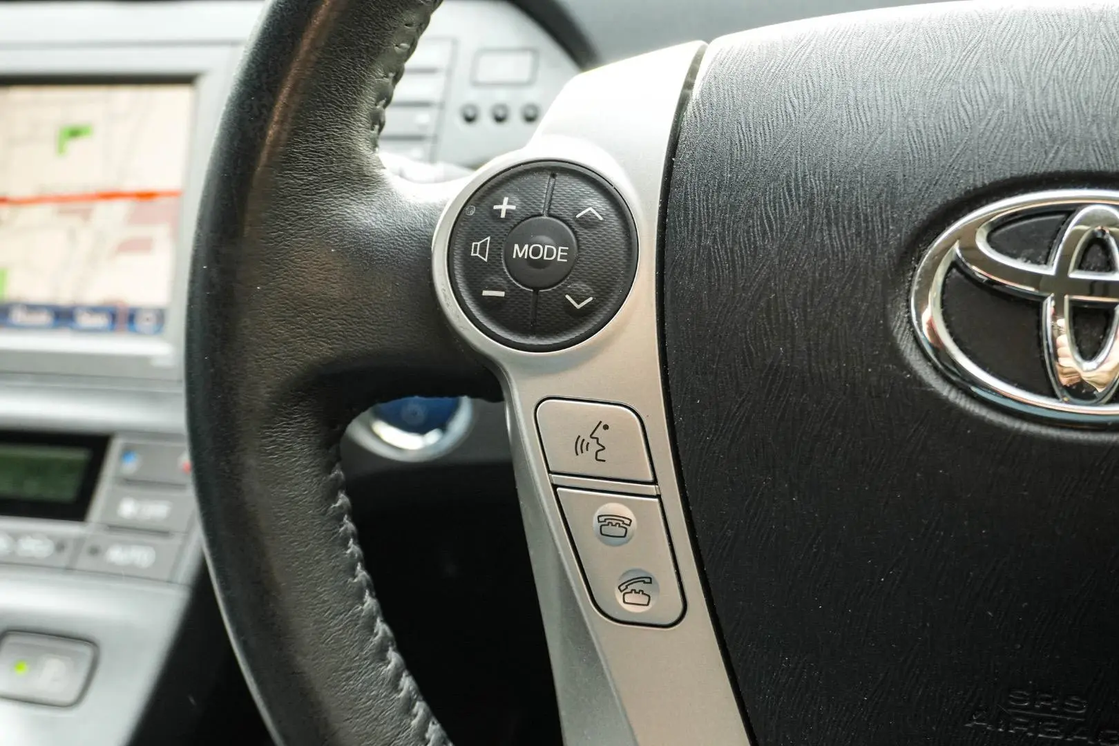 2014 Toyota Prius Gallery Image 21